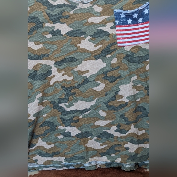 Cato Raw Edge Hem CamoTee W Patriotic Sleeve - Picture 8 of 16